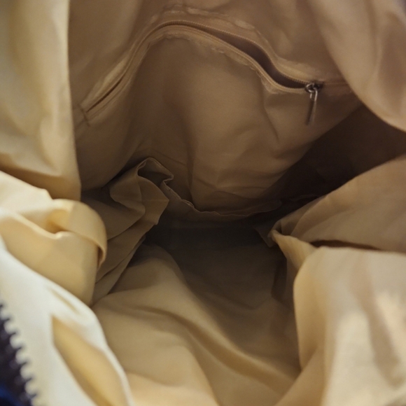 Shoulder bag brand - Picture 2 of 3